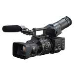 Sony NEX-FS700RH (NEXFS700RH) 4K Super 35mm Exmor CMOS sensor NXCAM camcorder with 11x Zoom E-Mount lens and 4K/2K RAW recording options Sony NEX-FS700RH (NEXFS700RH) 4K Super 35mm Exmor CMOS sensor NXCAM camcorder with 11x Zoom E-Mount lens and 4K/2K RAW recording options